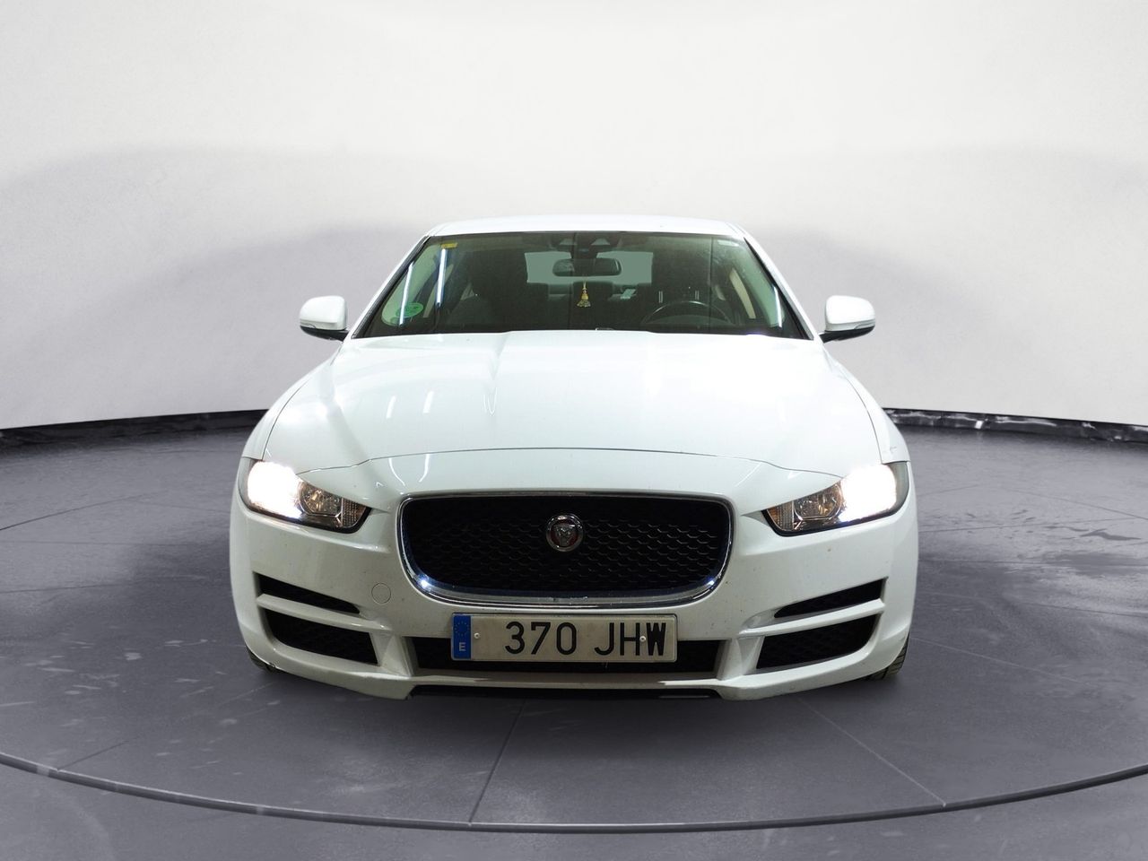 Foto Jaguar XE 5