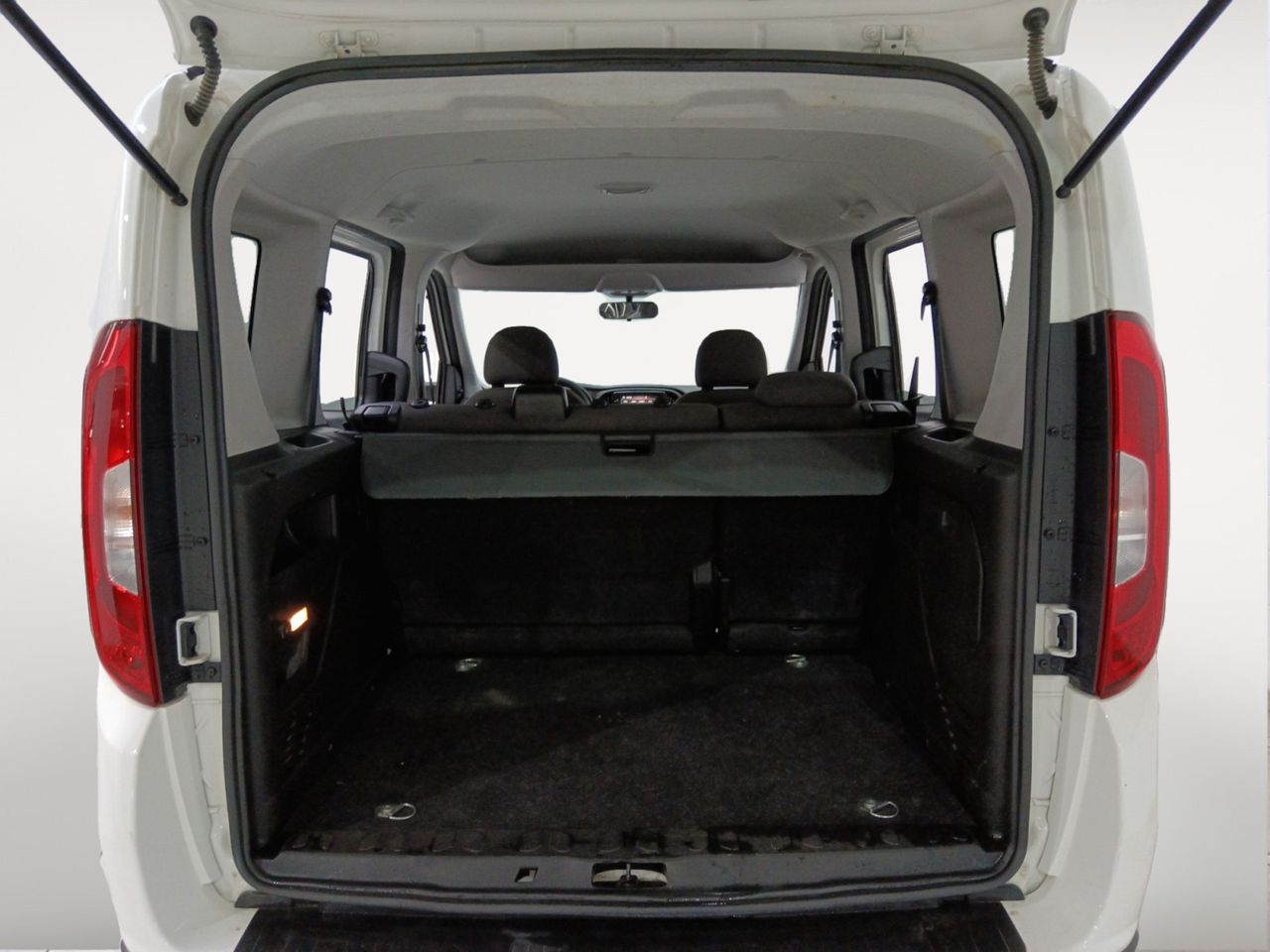 Foto Fiat Doblo 11