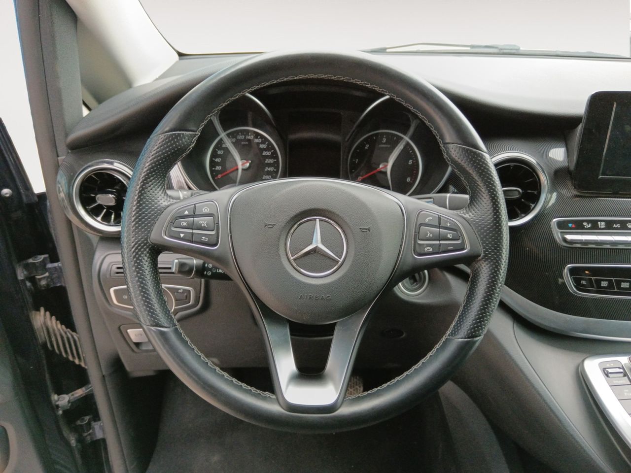 Foto Mercedes-Benz Clase V 7