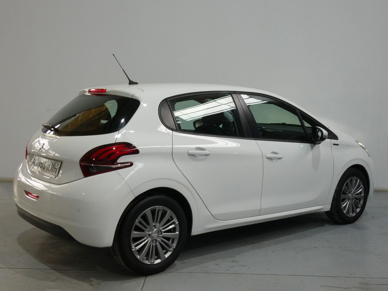 Foto Peugeot 208 16