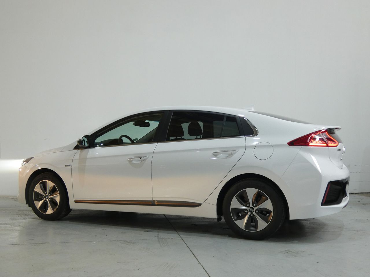 Foto Hyundai IONIQ 4