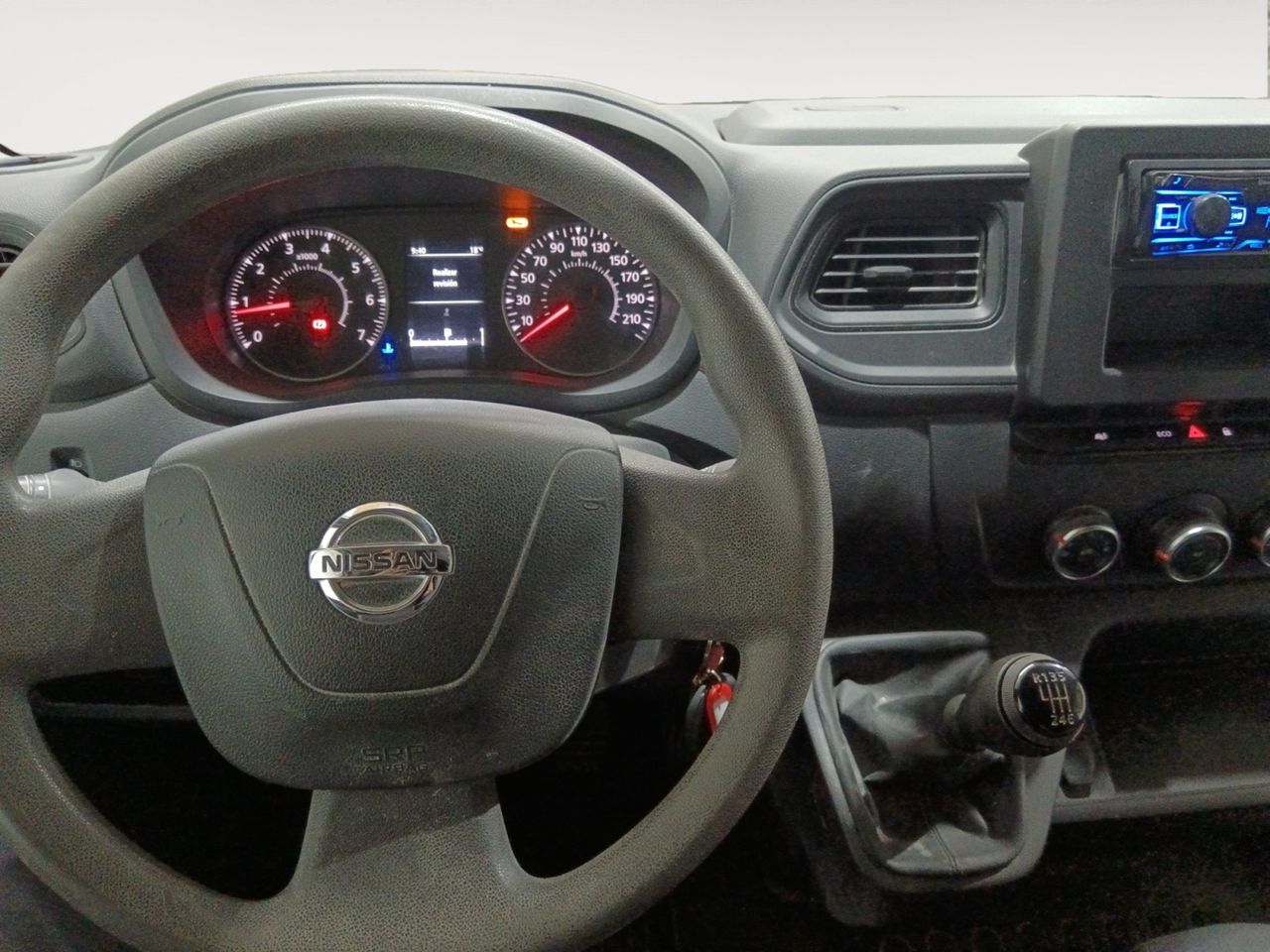 Foto Nissan NV400 6