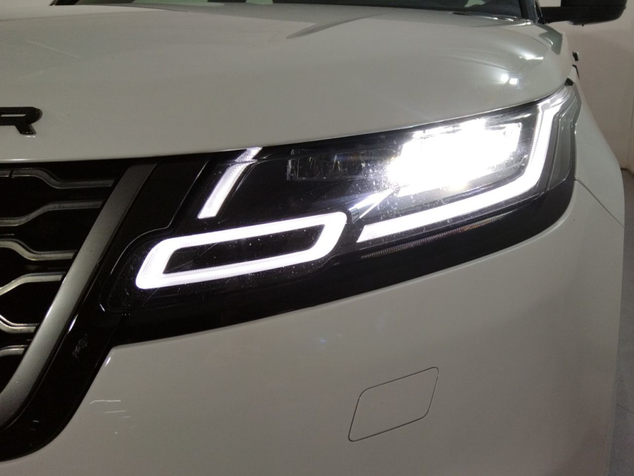 Foto Land-Rover Range Rover Velar 22