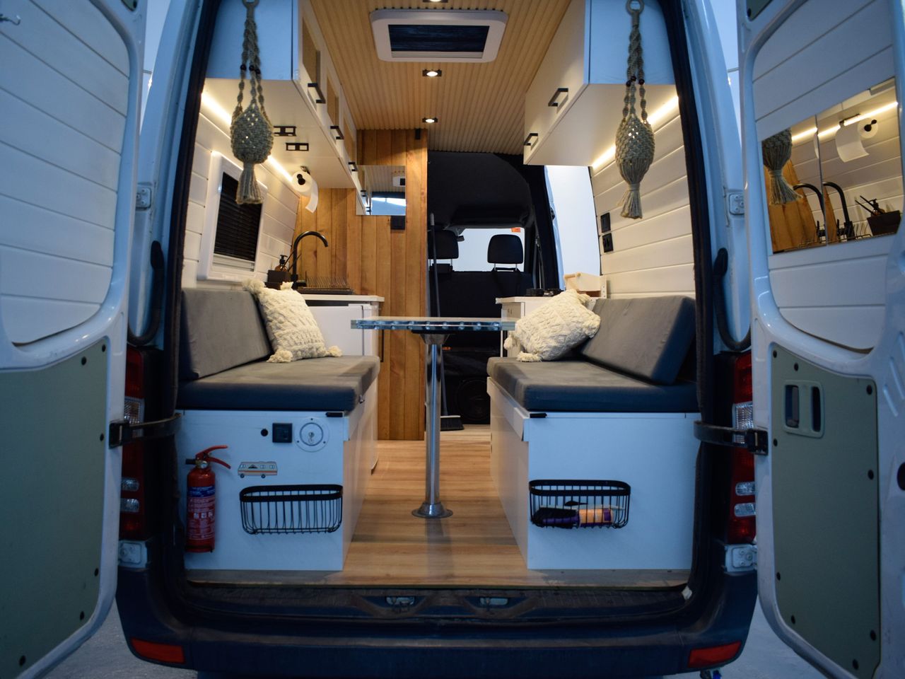 Foto Mercedes-Benz Sprinter 12