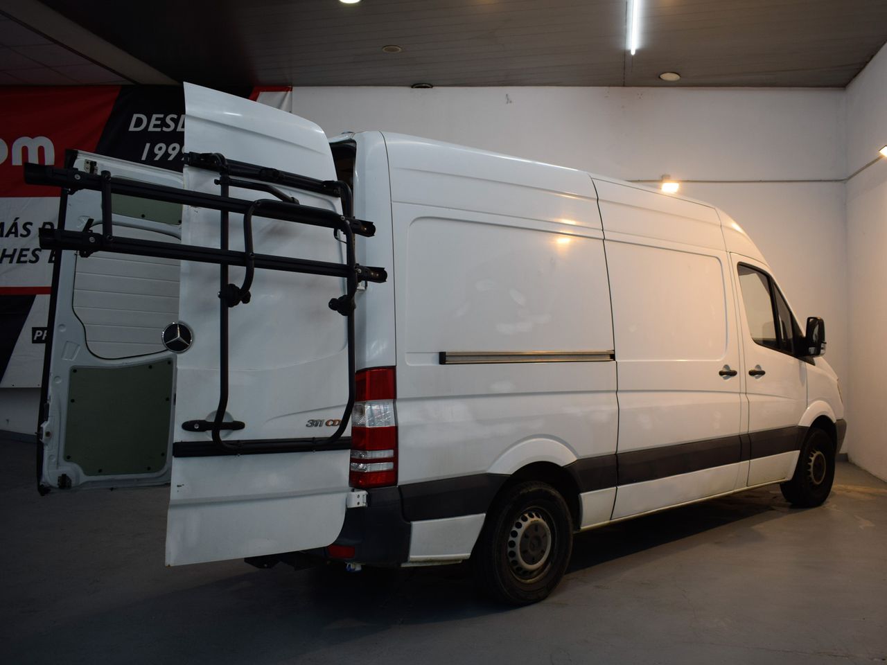 Foto Mercedes-Benz Sprinter 23