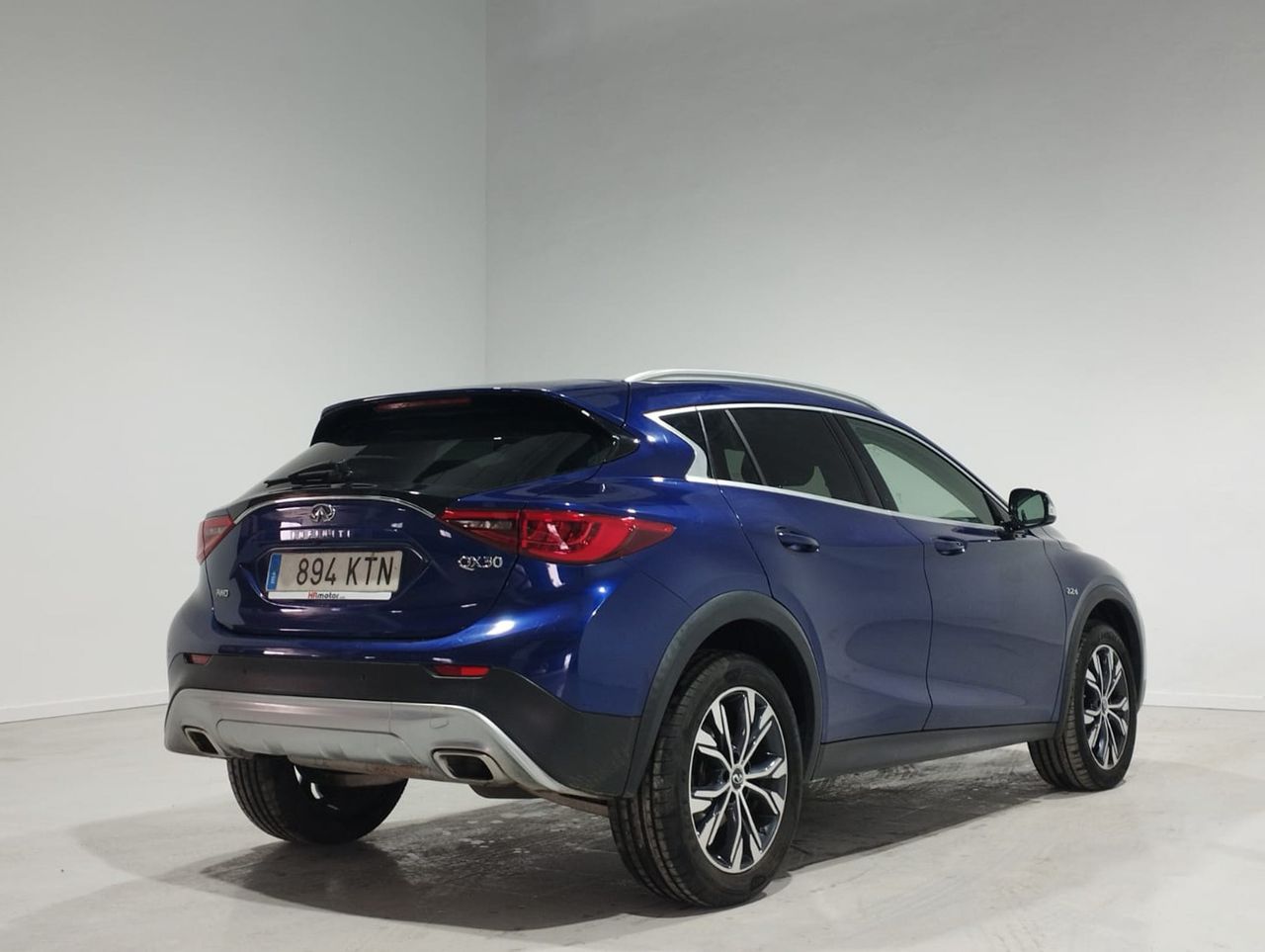 Foto Infiniti QX30 17