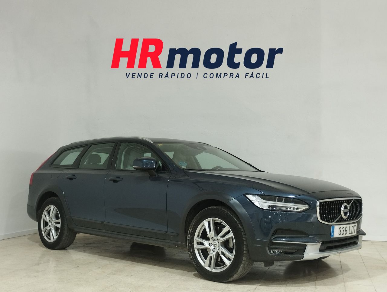 Foto Volvo V90 Cross Country 2