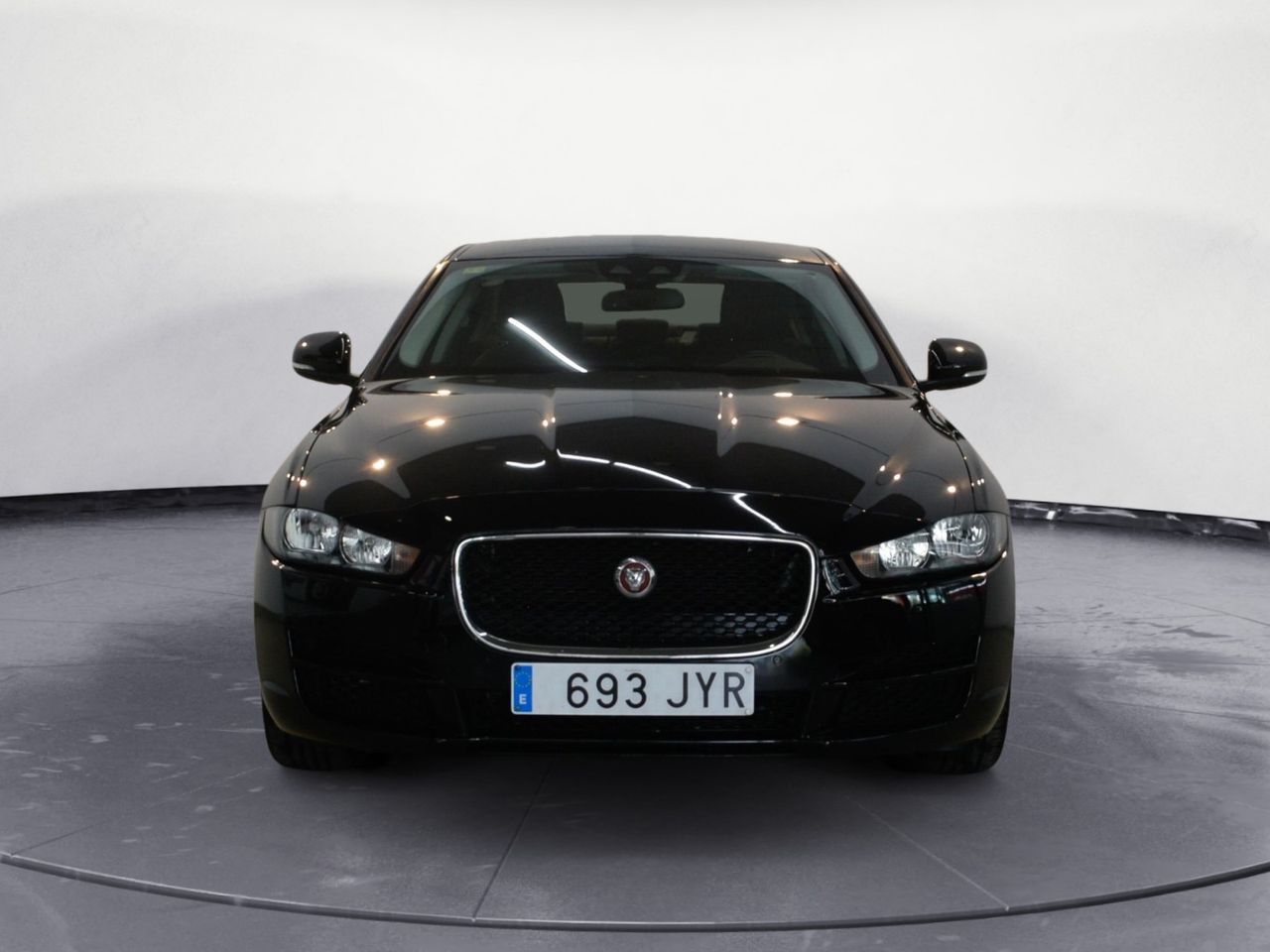 Foto Jaguar XE 19