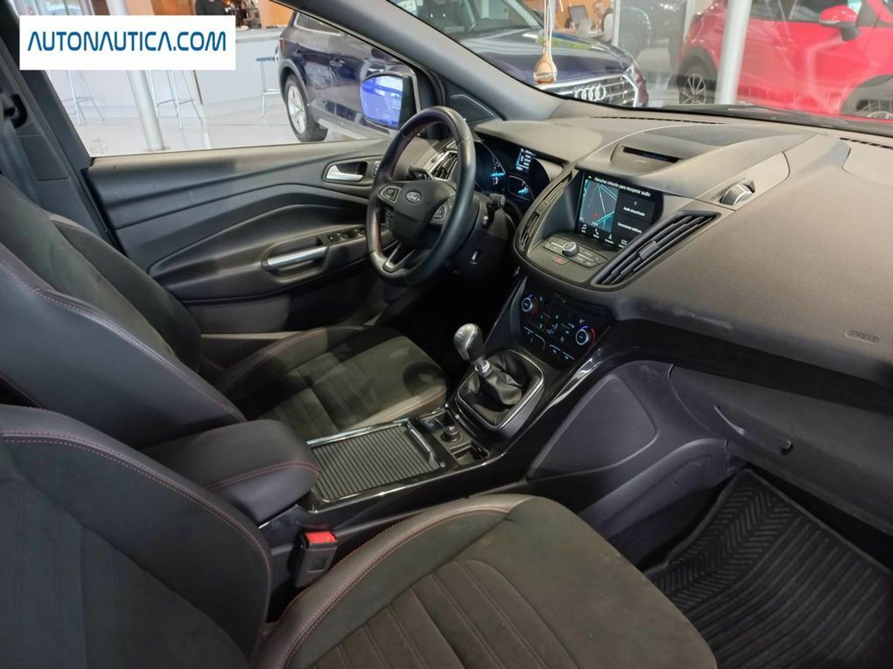 Foto Ford Kuga 17