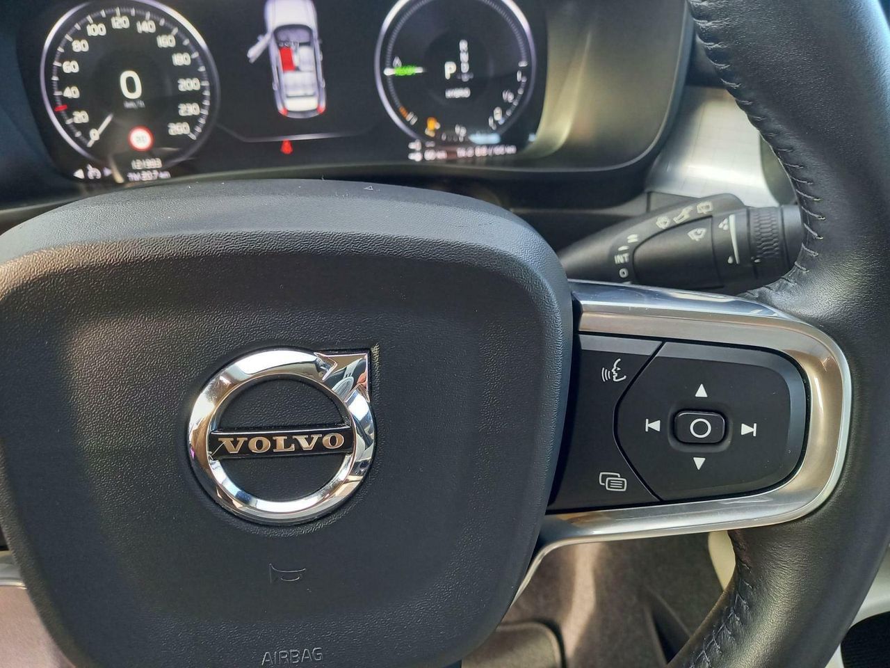 Foto Volvo XC40 13