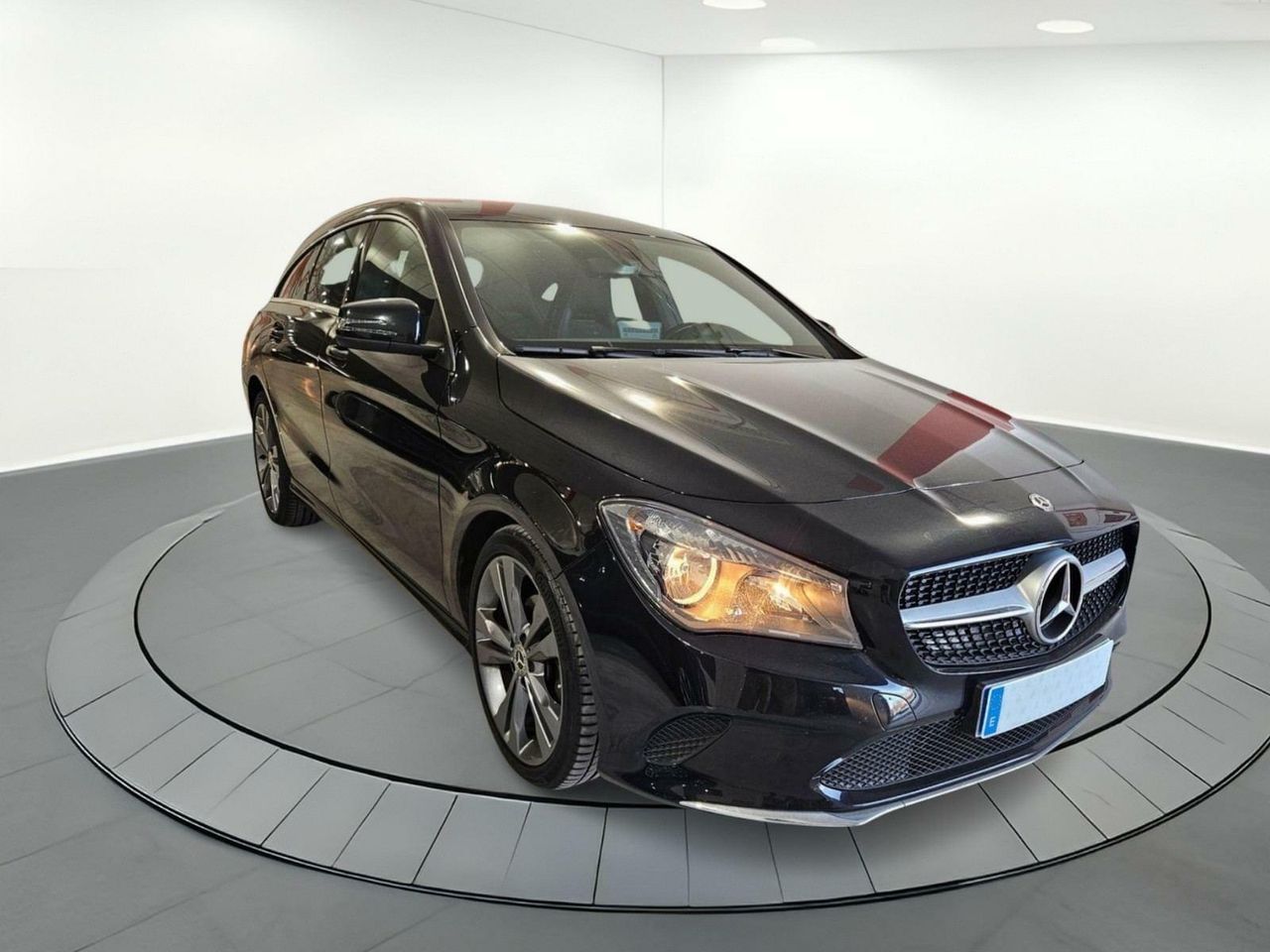 Foto Mercedes-Benz Clase CLA 2