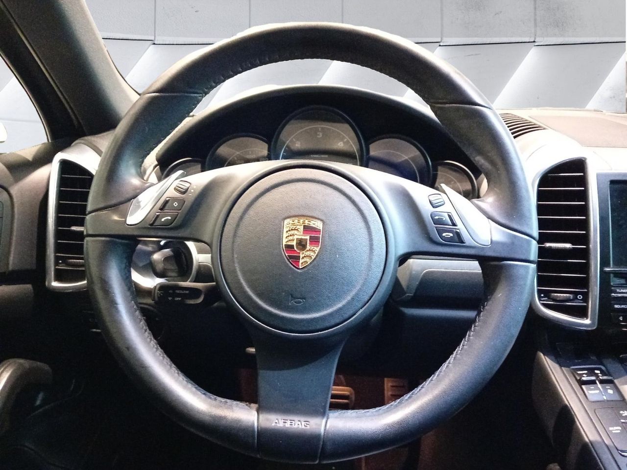 Foto Porsche Cayenne 8