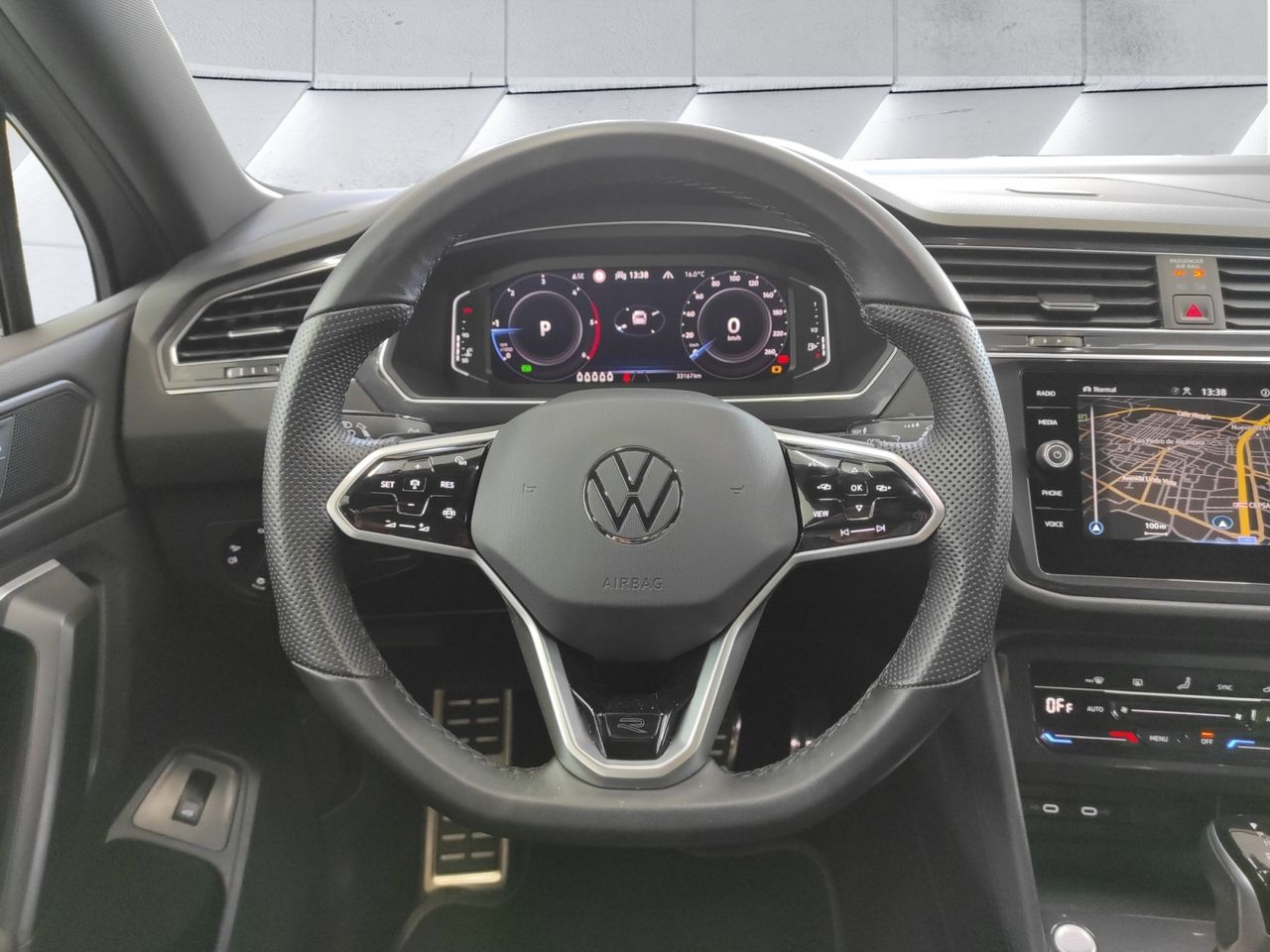 Foto Volkswagen Tiguan 11