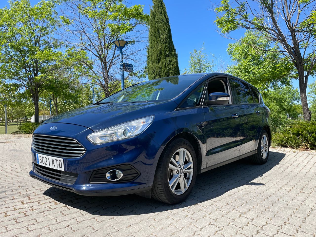 Foto Ford S-Max 8