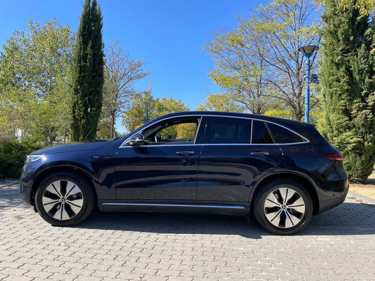 Foto Mercedes-Benz EQC 5