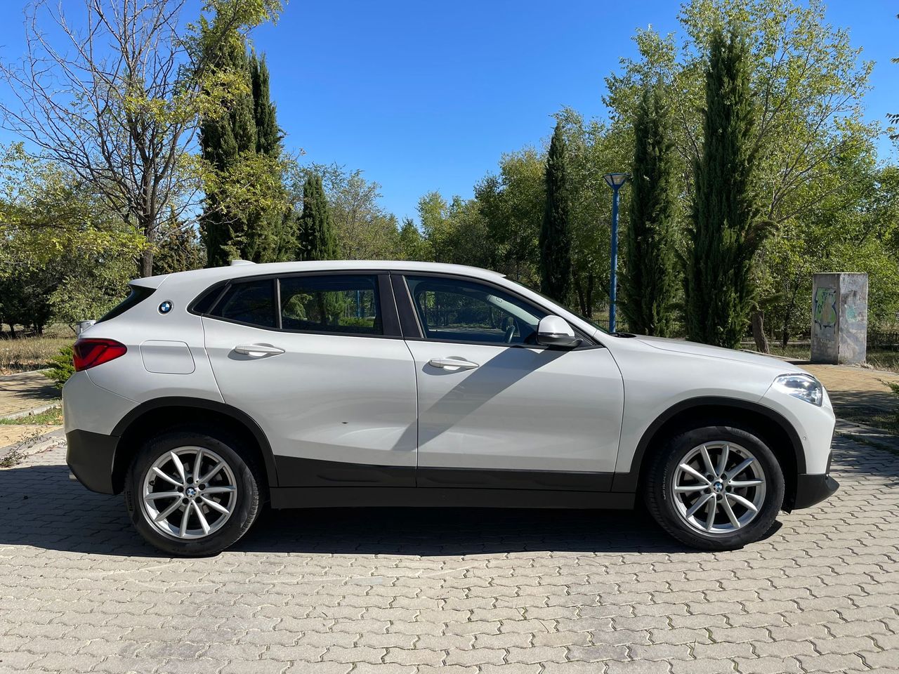 Foto BMW X2 4