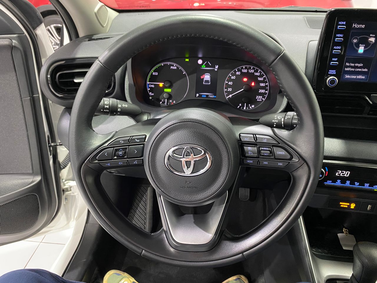 Foto Toyota Yaris 14