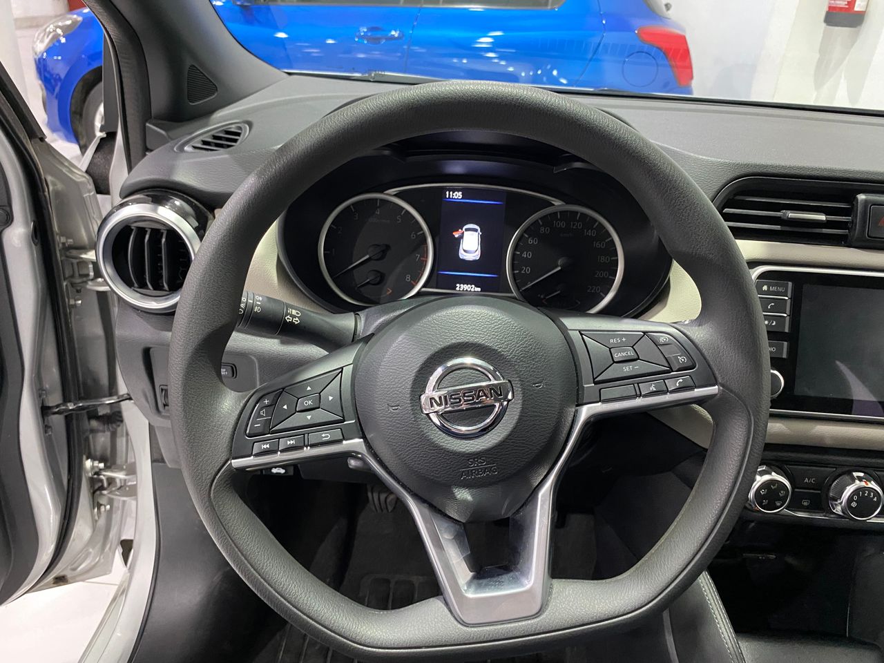 Foto Nissan Micra 15