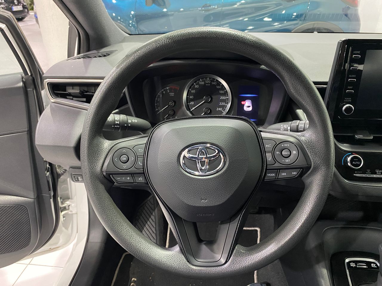 Foto Toyota Corolla 14