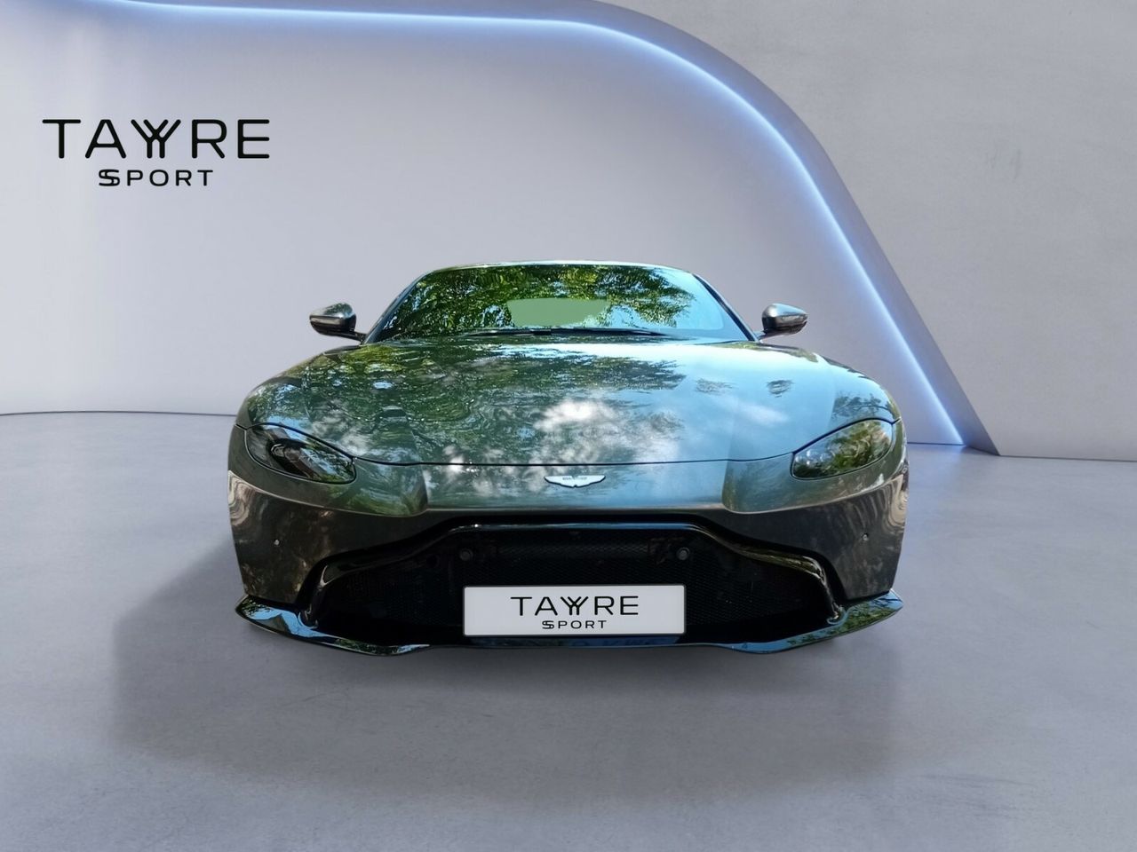 Foto Aston martin Vantage 2