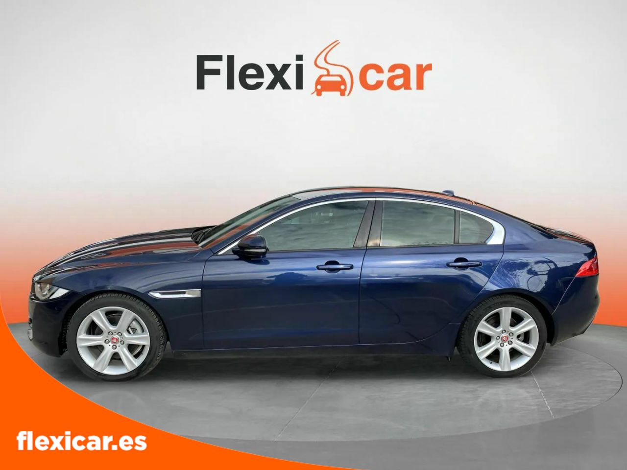 Foto Jaguar XE 3