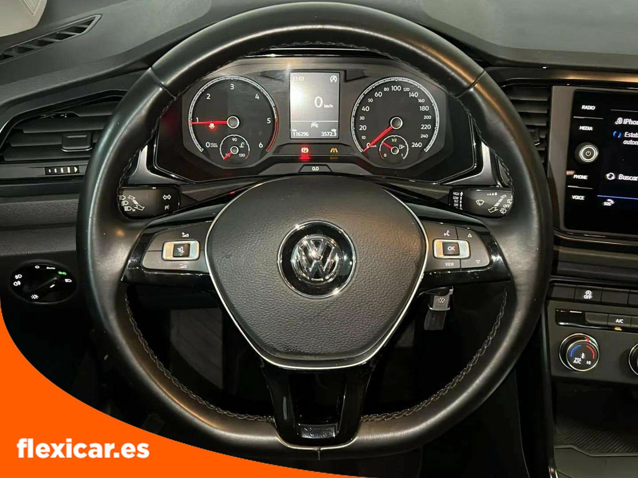 Foto Volkswagen T-Roc 18