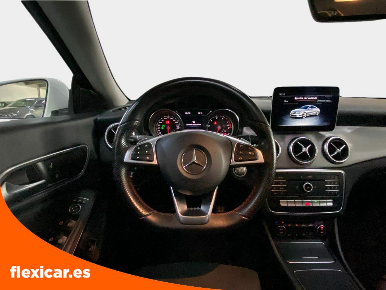 Foto Mercedes-Benz Clase CLA 15