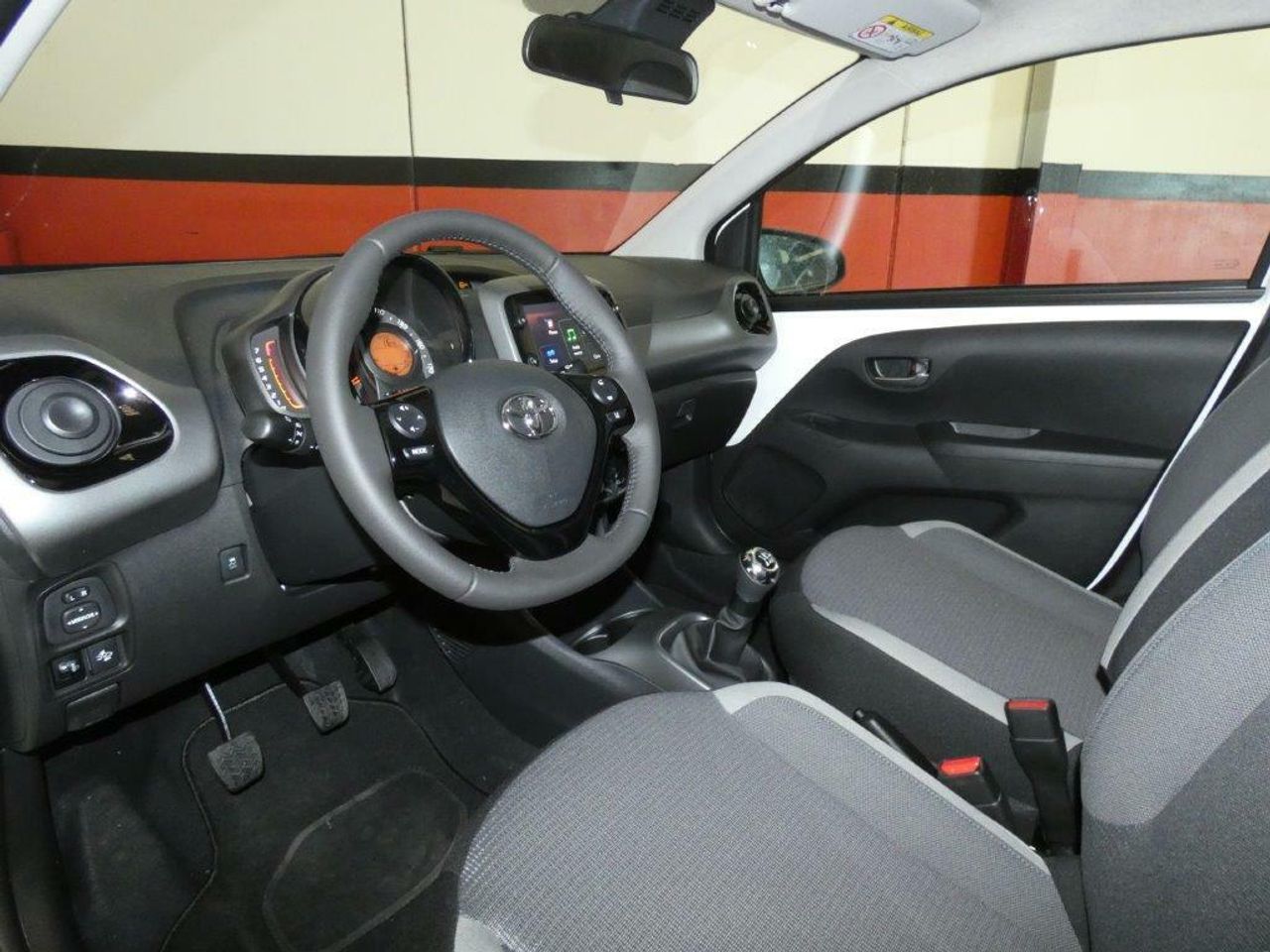 Foto Toyota Aygo 17