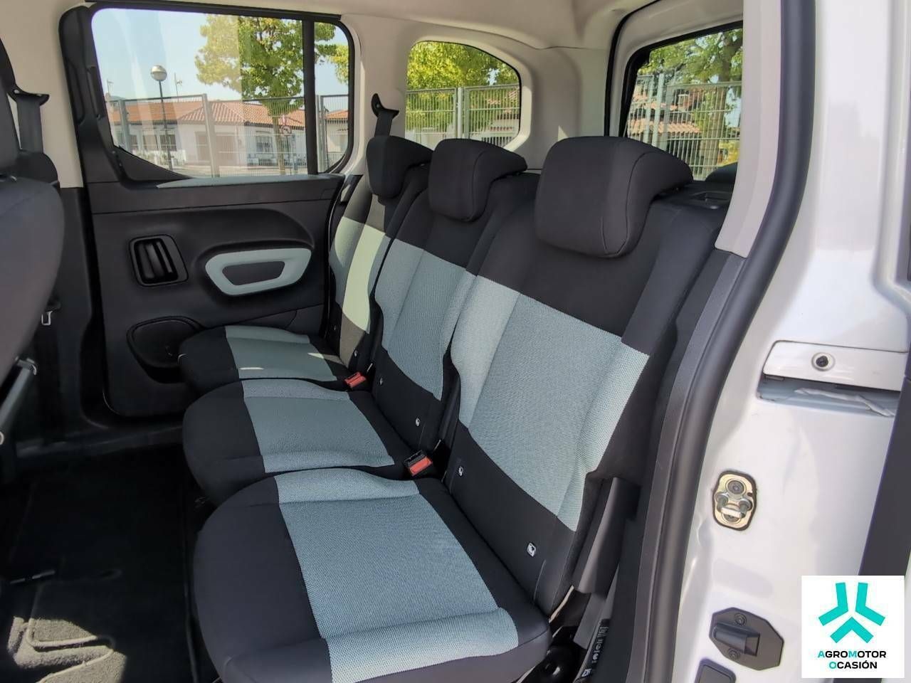 Foto Citroën Berlingo 12