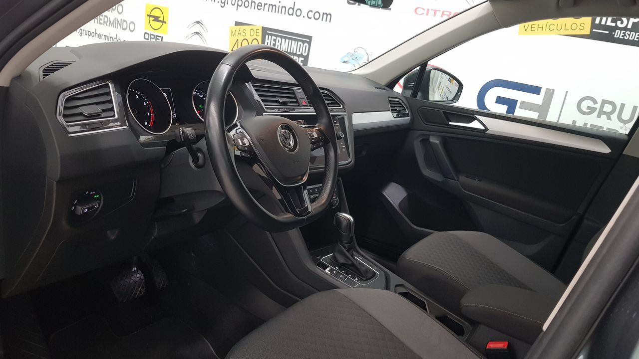 Foto Volkswagen Tiguan 16