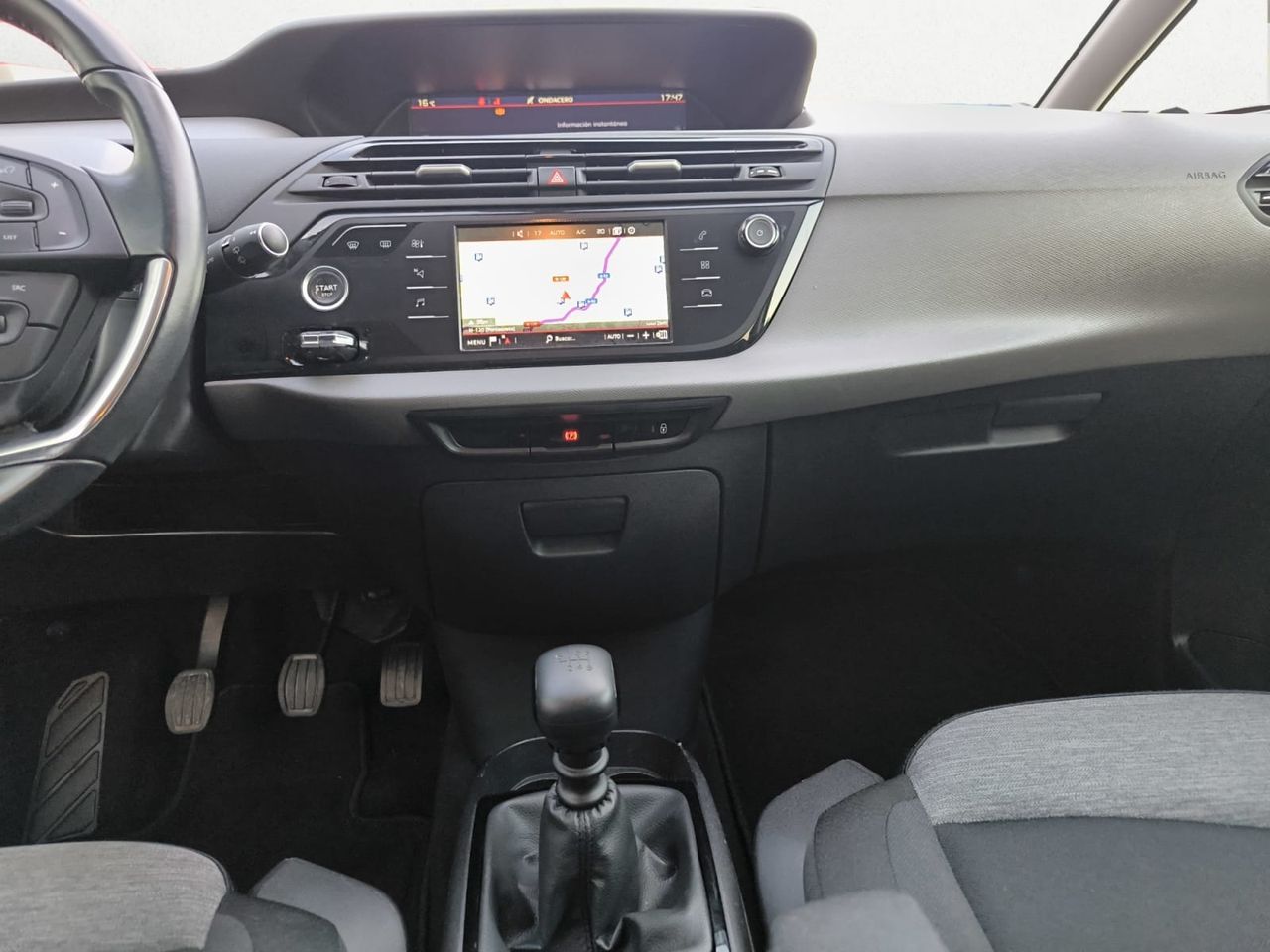 Foto Citroën C4 Spacetourer 23