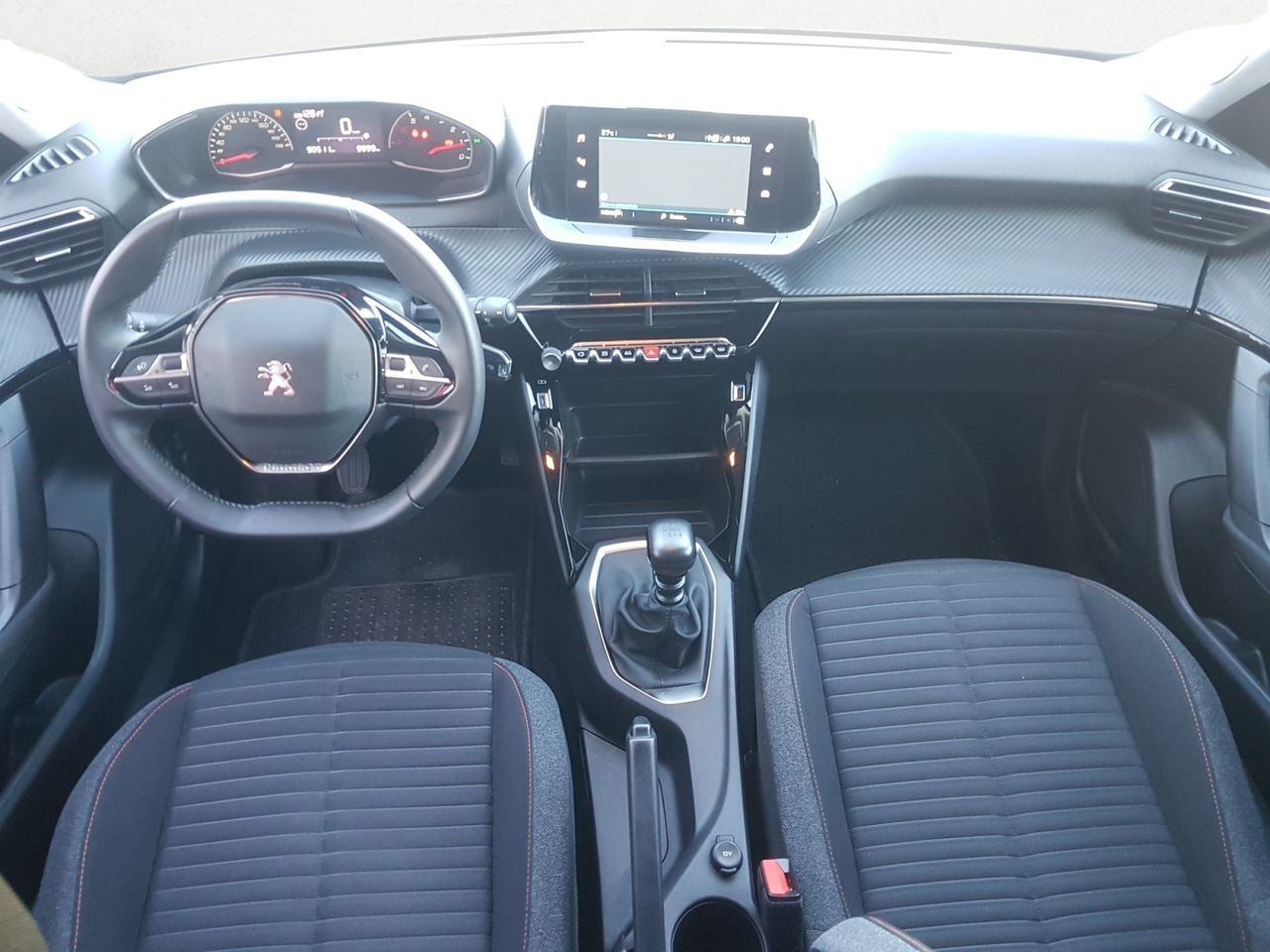 Foto Peugeot 2008 8