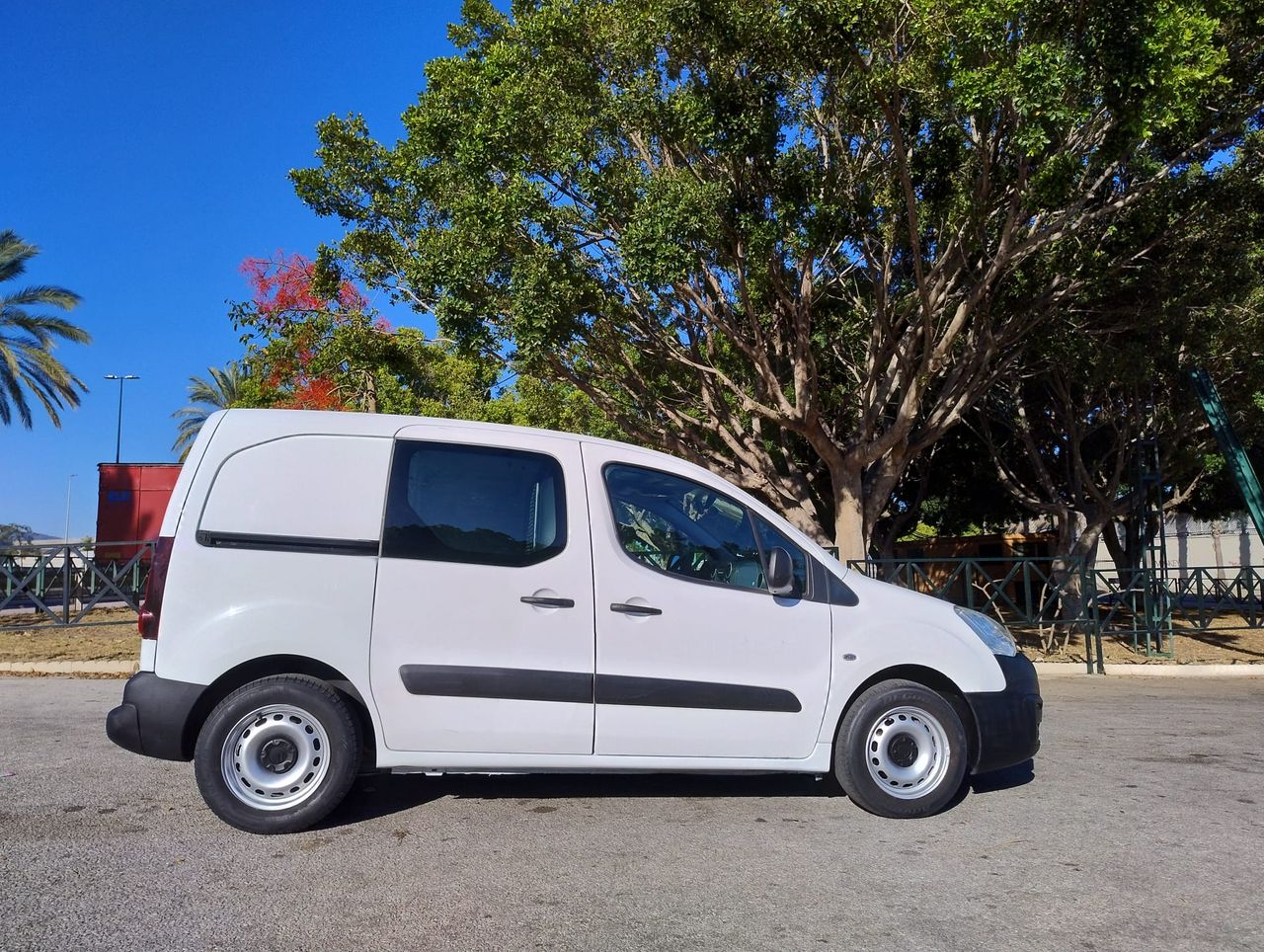 Foto Citroën Berlingo  Furgon 6