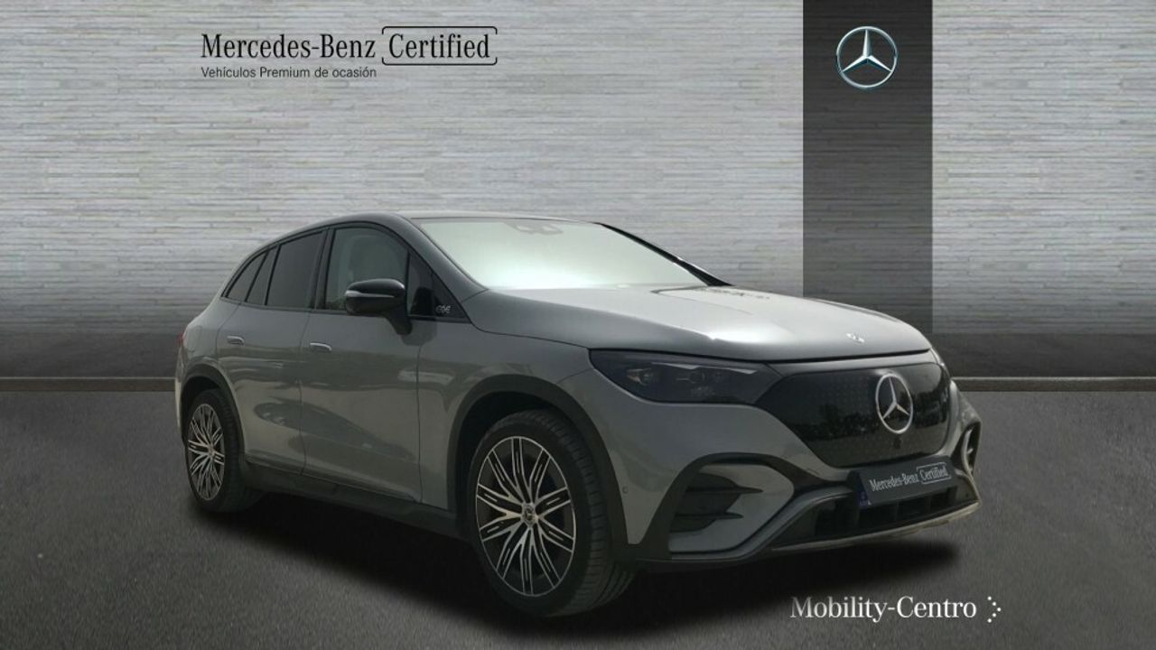 Foto Mercedes-Benz EQE 3