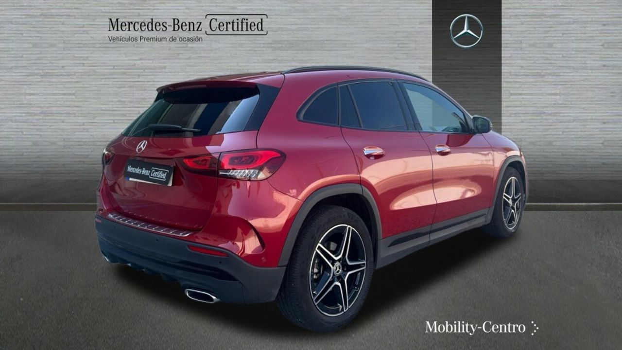 Foto Mercedes-Benz Clase GLA 2