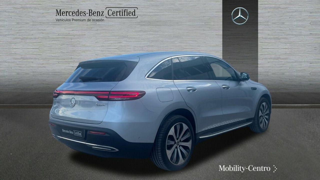 Foto Mercedes-Benz EQC 3