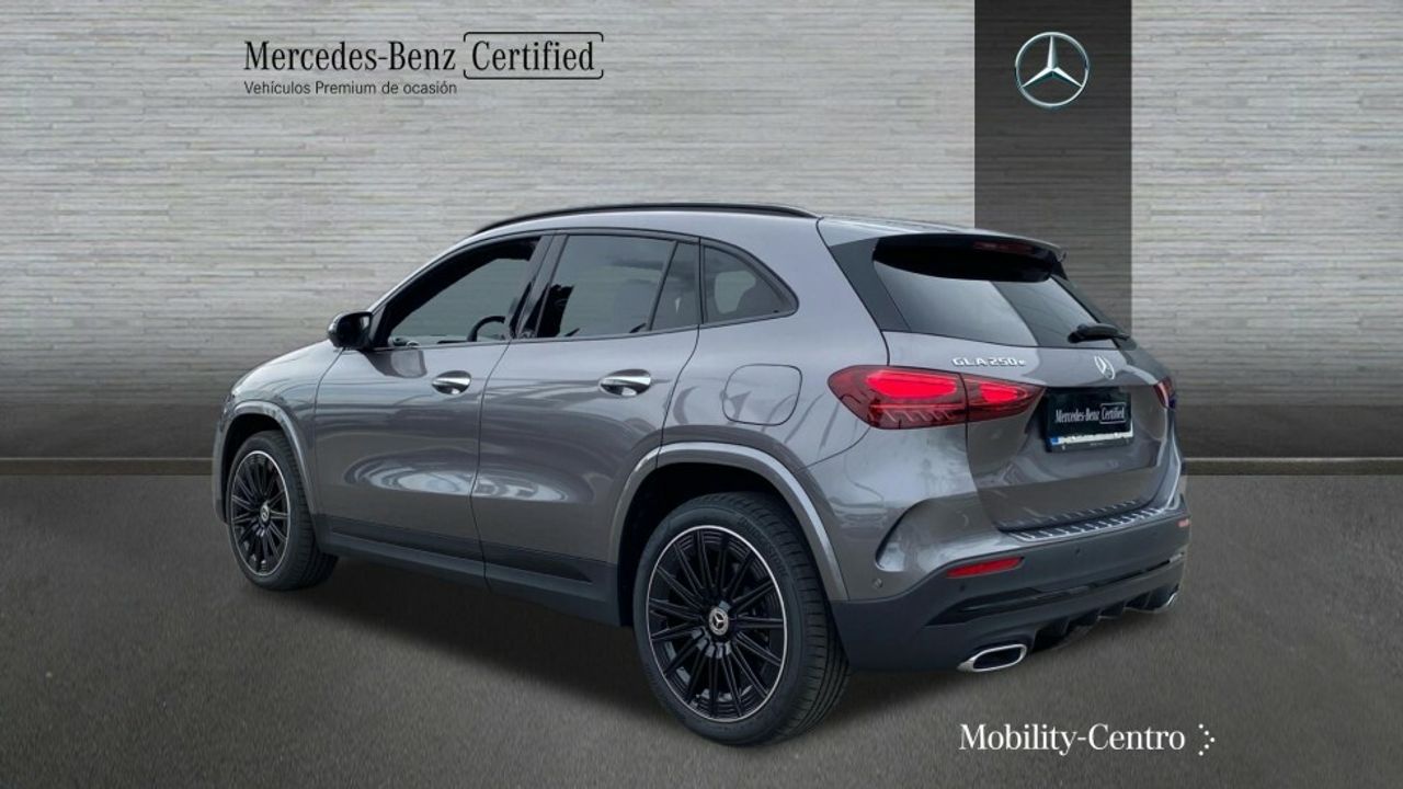 Foto Mercedes-Benz Clase GLA 4