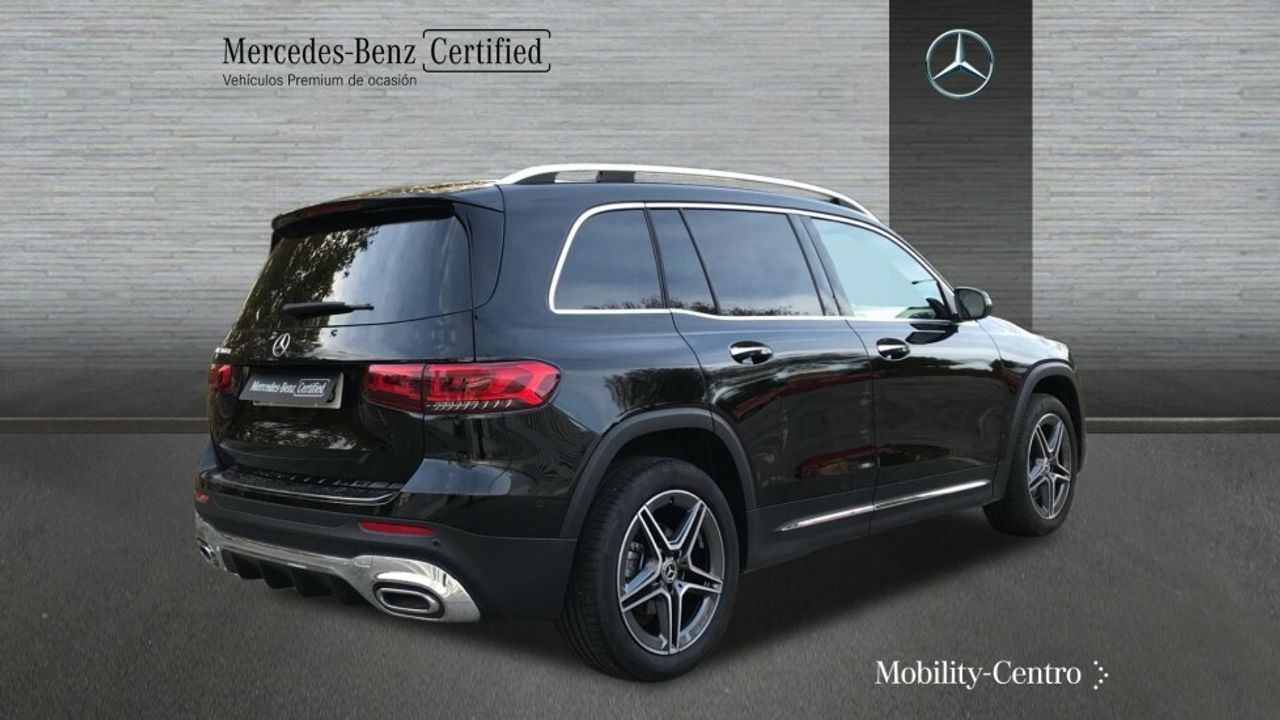 Foto Mercedes-Benz Clase GLB 2