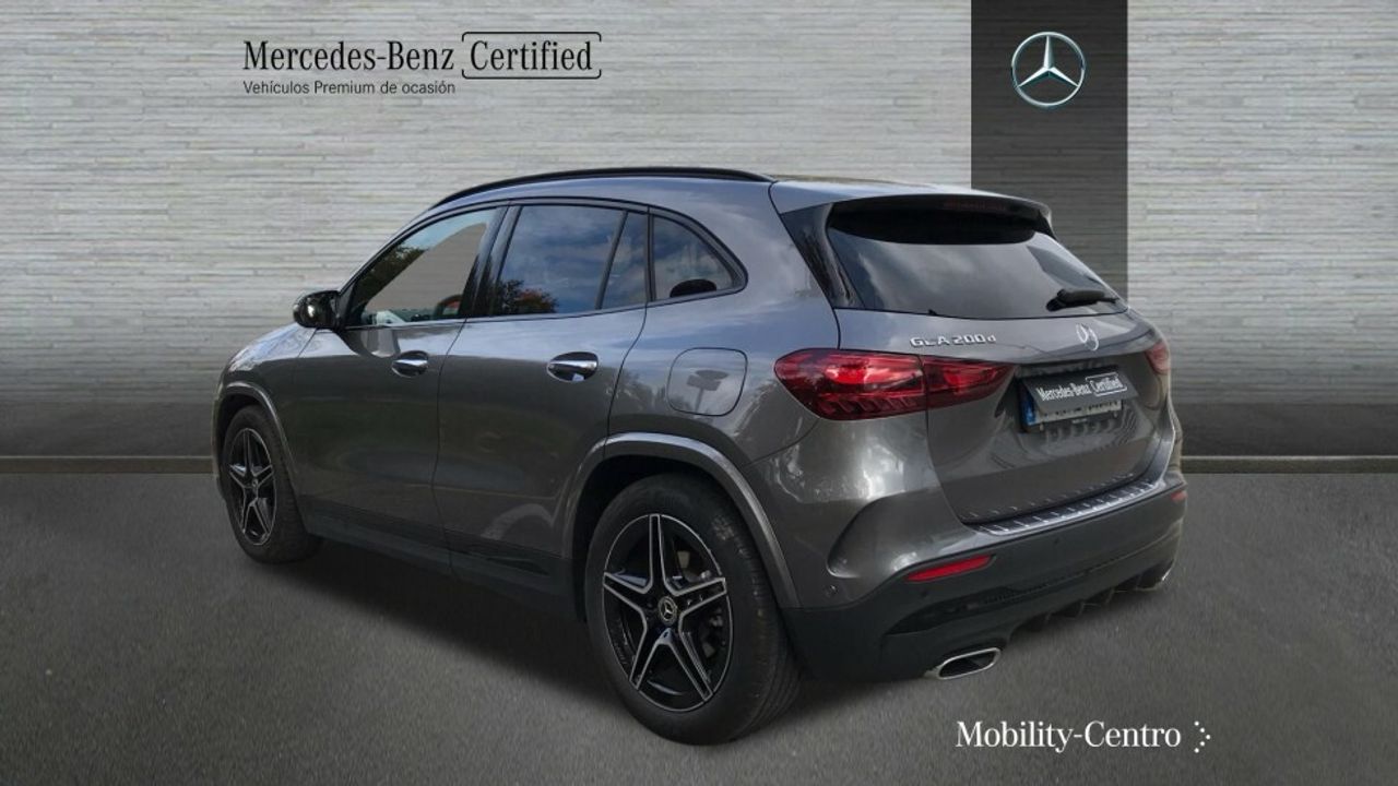 Foto Mercedes-Benz Clase GLA 4