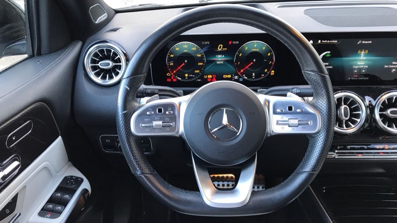 Foto Mercedes-Benz Clase GLB 9