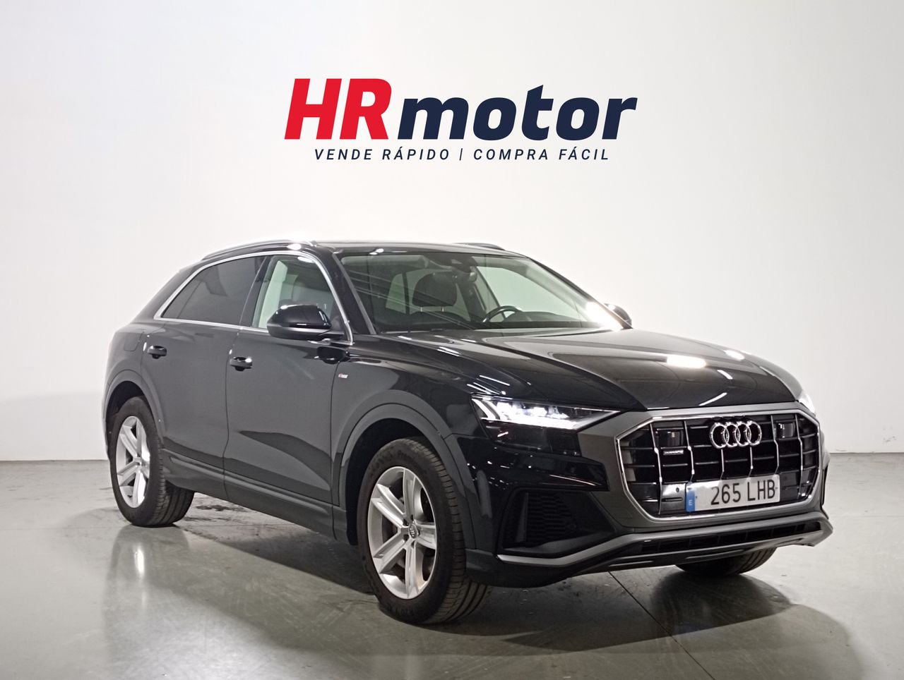 Foto Audi Q8 23