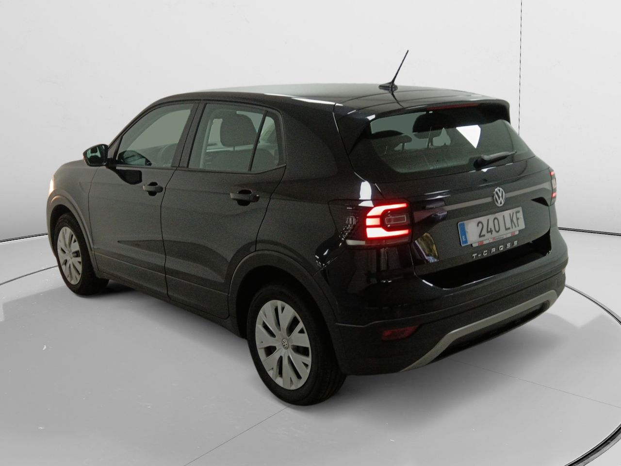 Foto Volkswagen T-Cross 4