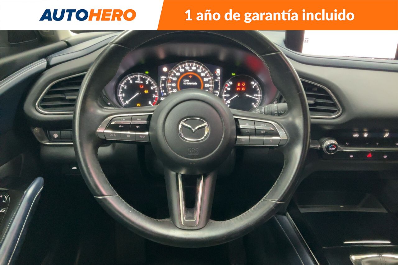 Foto Mazda CX-30 18