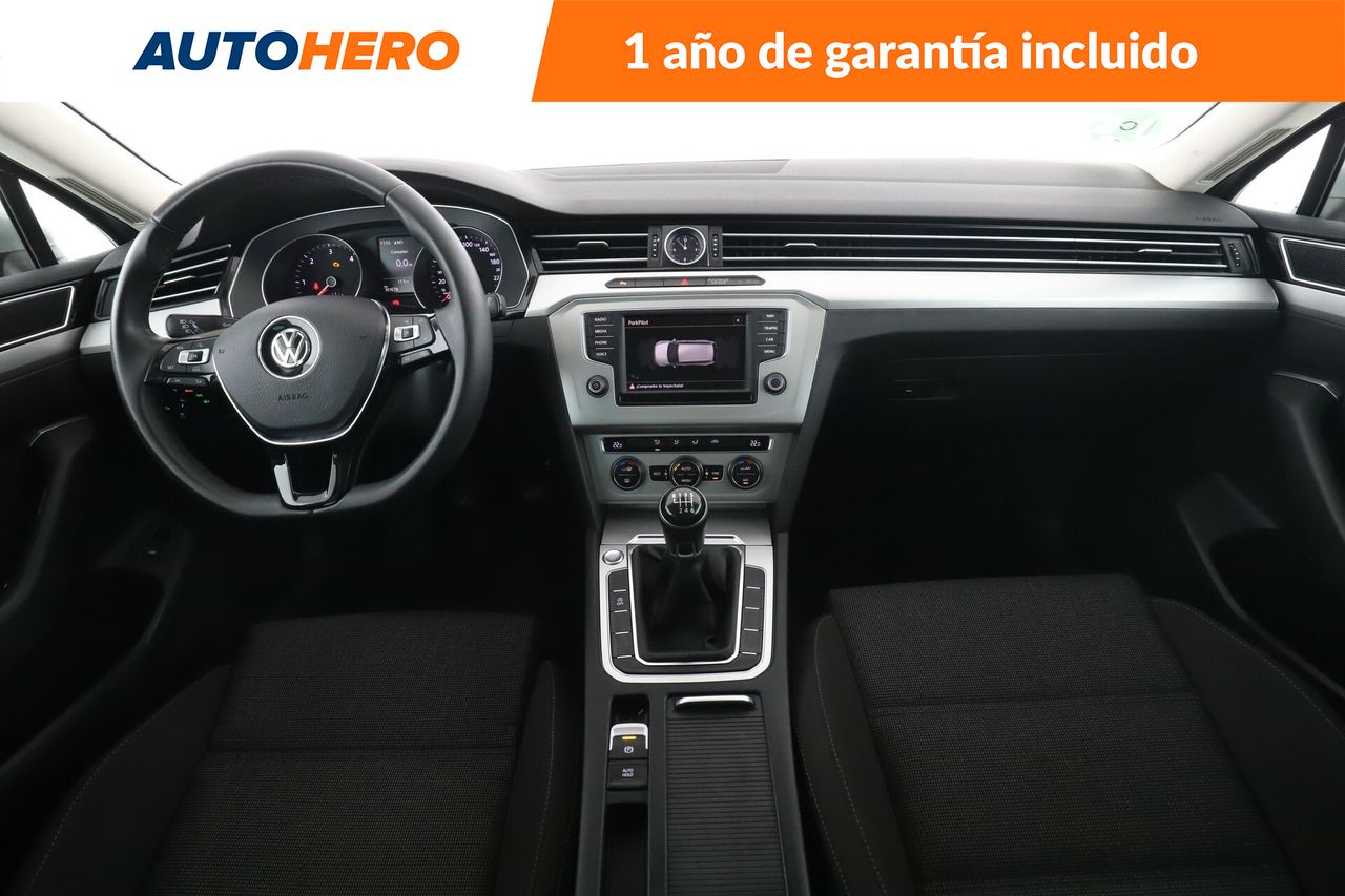 Foto Volkswagen Passat 13