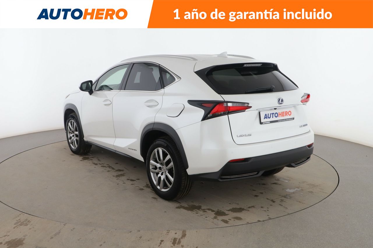 Foto Lexus NX 4