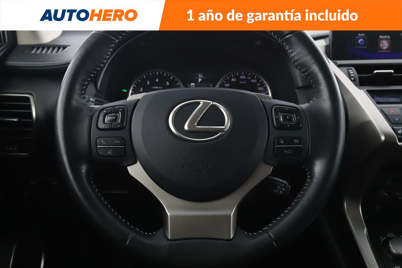 Foto Lexus NX 18