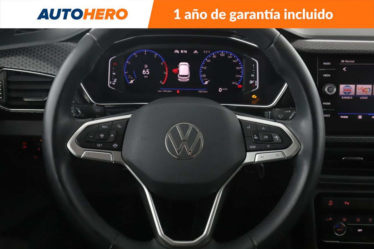 Foto Volkswagen T-Cross 18