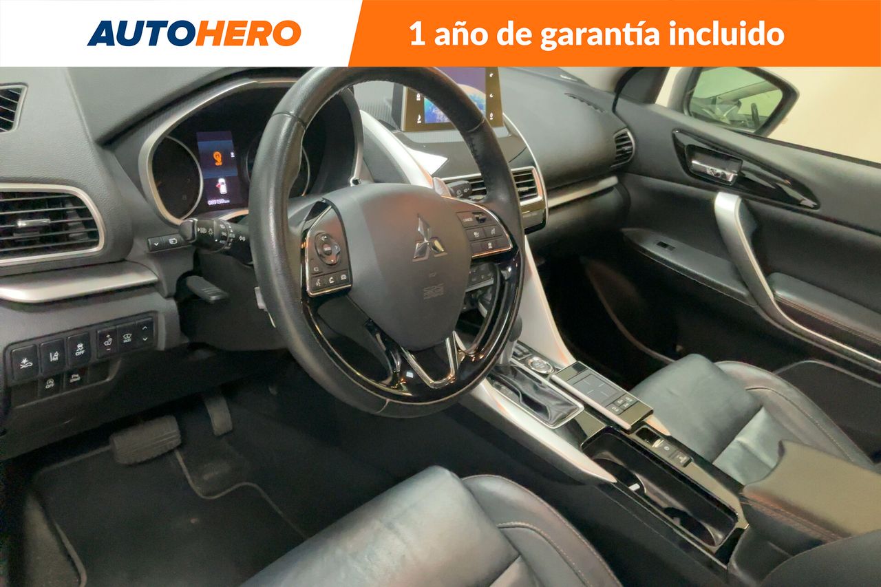 Foto Mitsubishi Eclipse Cross 12