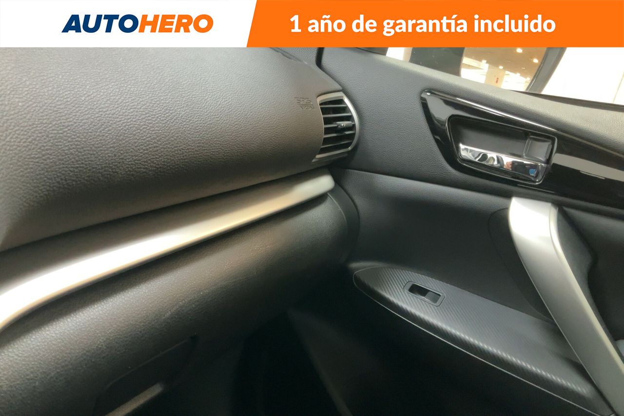 Foto Mitsubishi Eclipse Cross 31