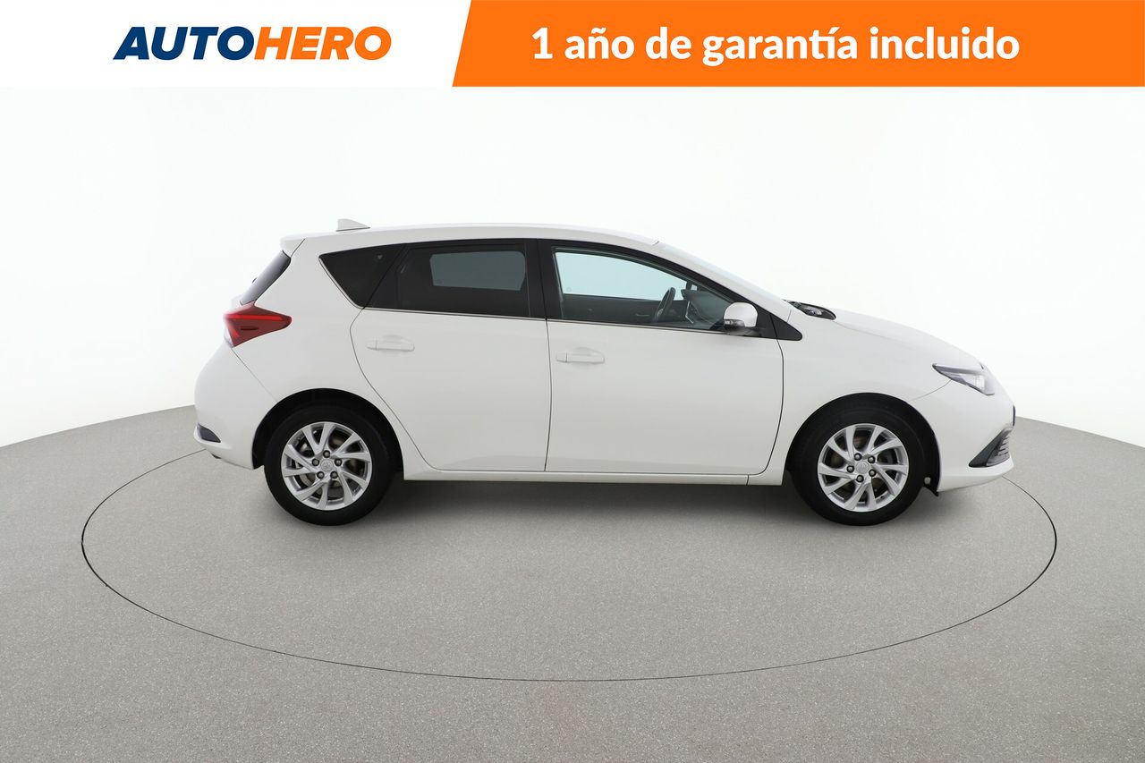 Foto Toyota Auris 7